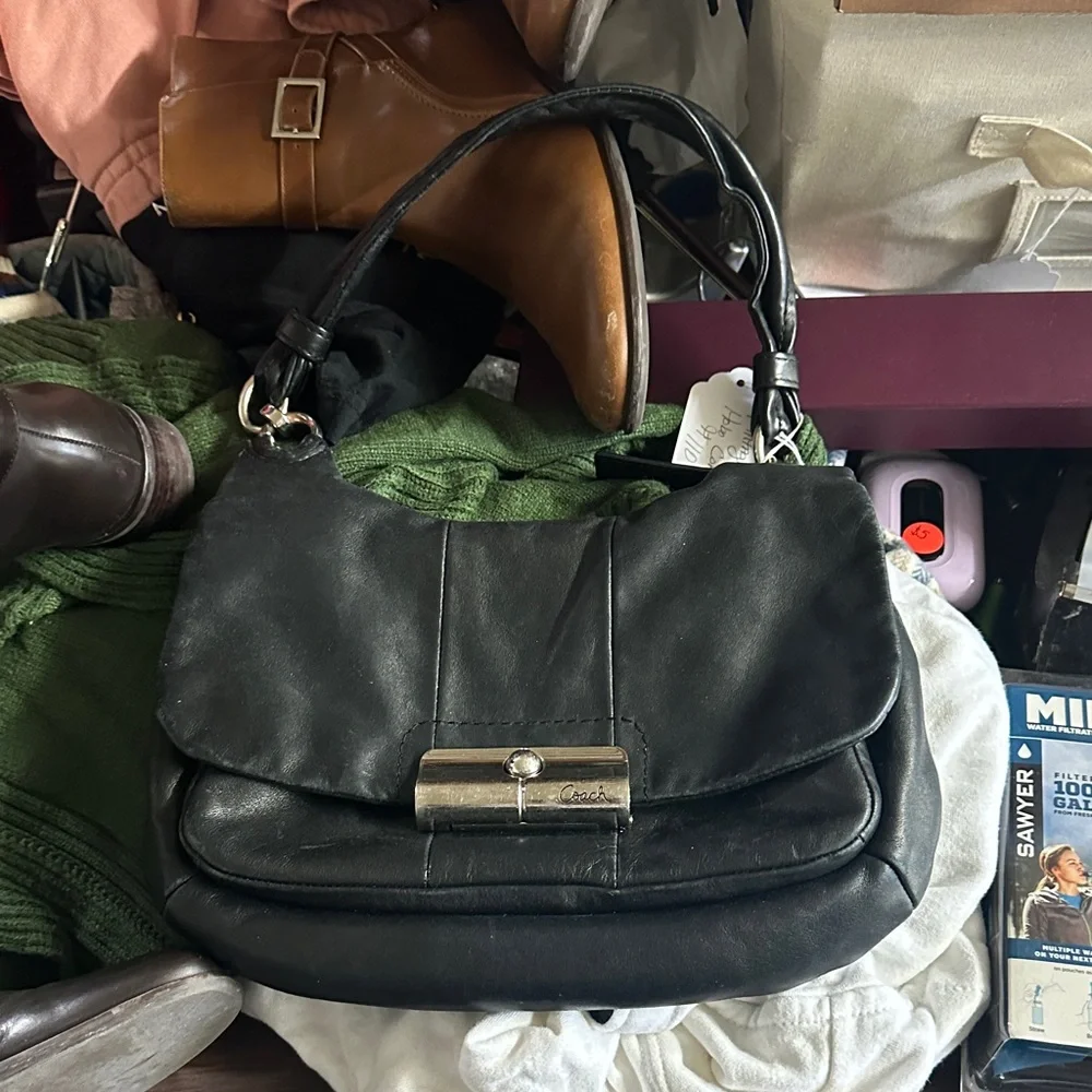 Coach Black Leather Flap Shoulder Bag - Picture 2 of 7